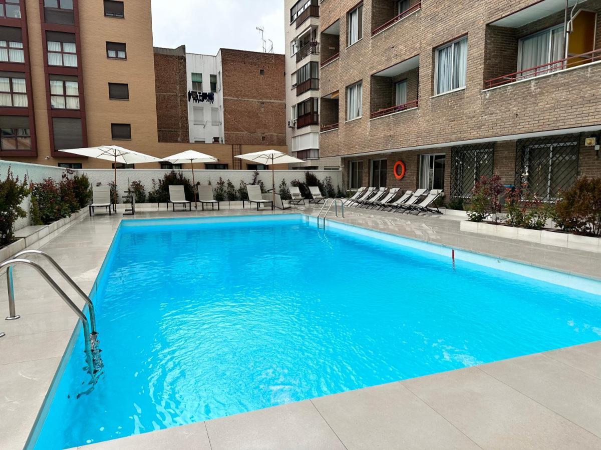 Juan Bravo Apartamento A Estrenar Con Piscina Madrid Exterior foto